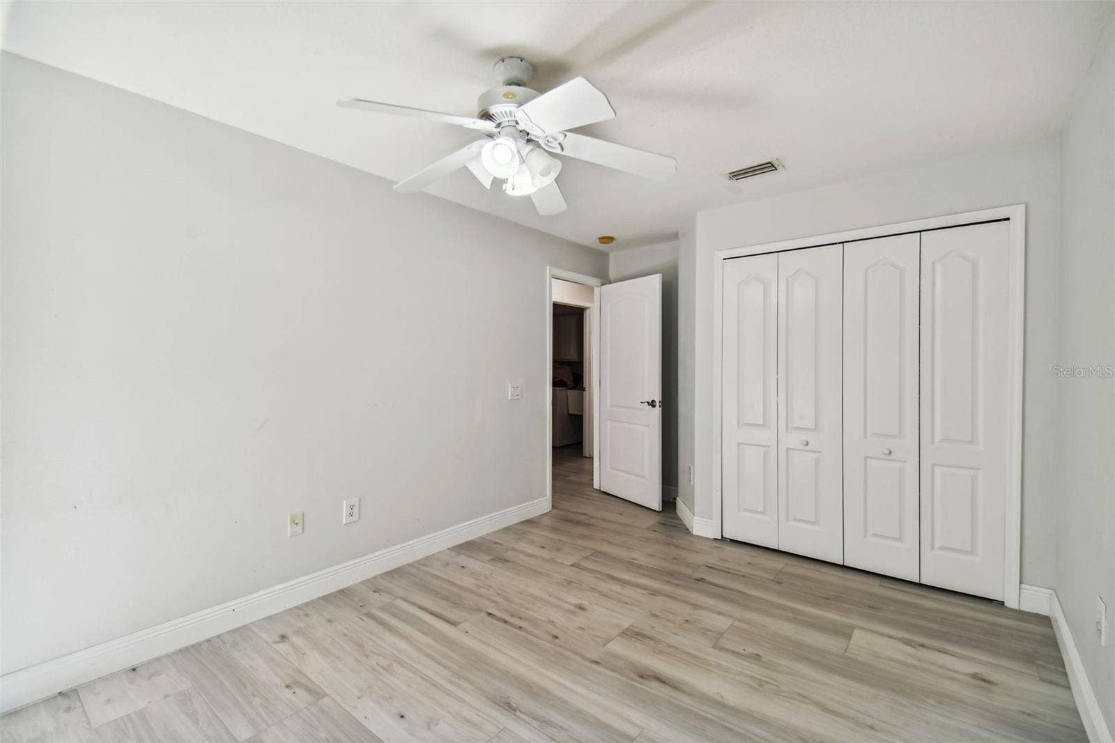 10412 LUCAYA DRIVE, Tampa, FL 33647 10412 LUCAYA DRIVE, Tampa, FL 33647