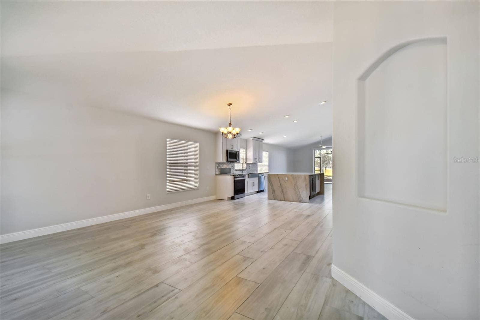 10412 LUCAYA DRIVE, Tampa, FL 33647 10412 LUCAYA DRIVE, Tampa, FL 33647