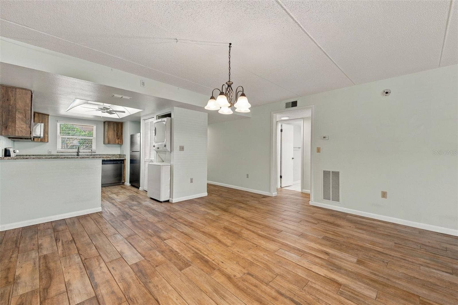 12300 PARK BOULEVARD, #106, Seminole, FL 33772 12300 PARK BOULEVARD, #106, Seminole, FL 33772