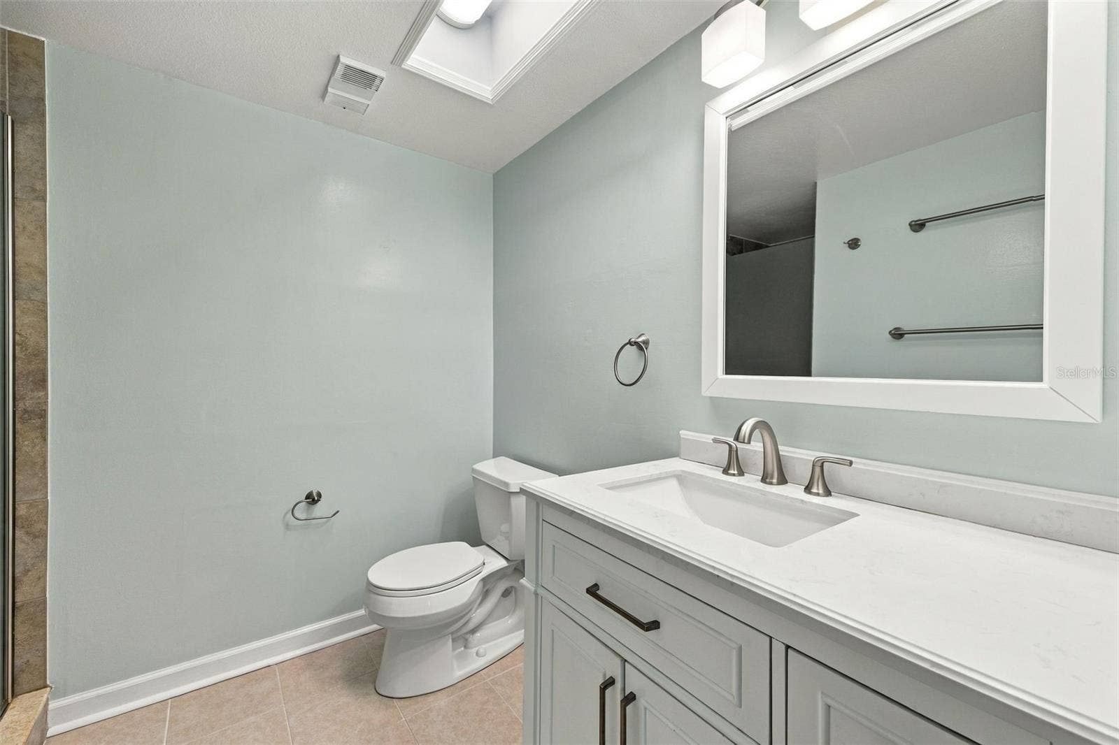 12300 PARK BOULEVARD, #106, Seminole, FL 33772 Primary Bathroom