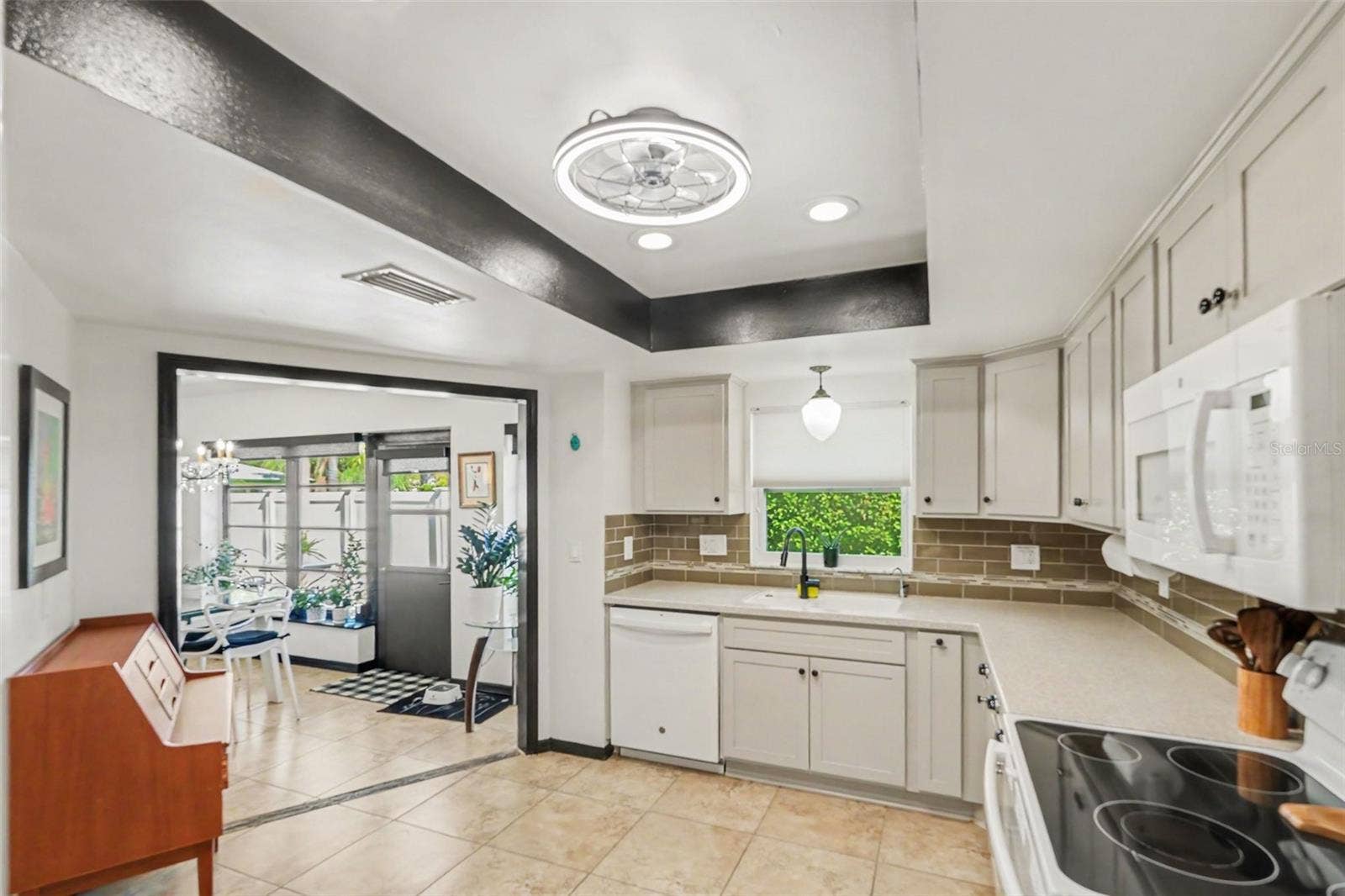 1811 BRETH COURT, Sun City Center, FL 33573