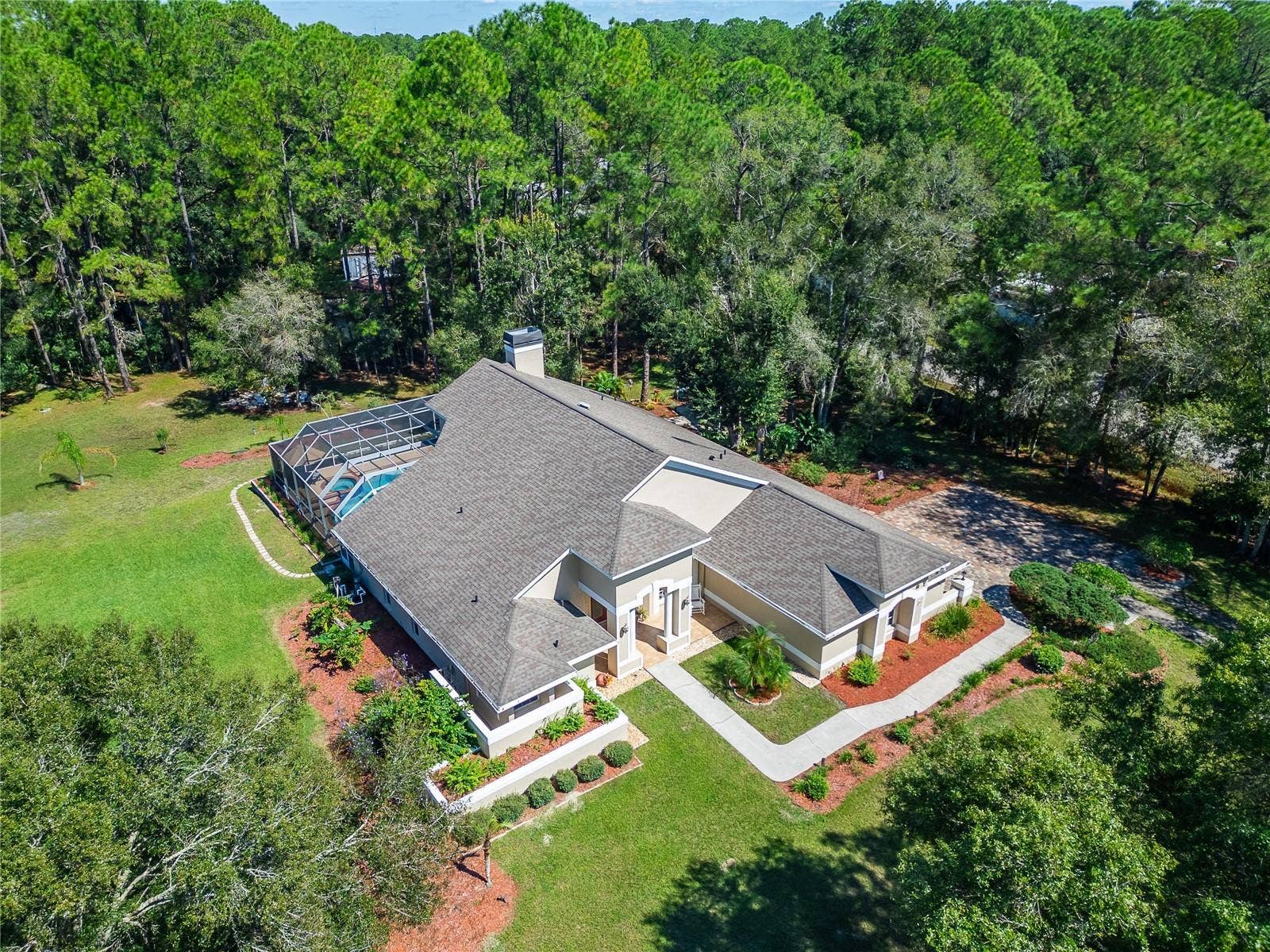 28329 LINDENHURST DRIVE, Wesley Chapel, FL 33544 28329 LINDENHURST DRIVE, Wesley Chapel, FL 33544