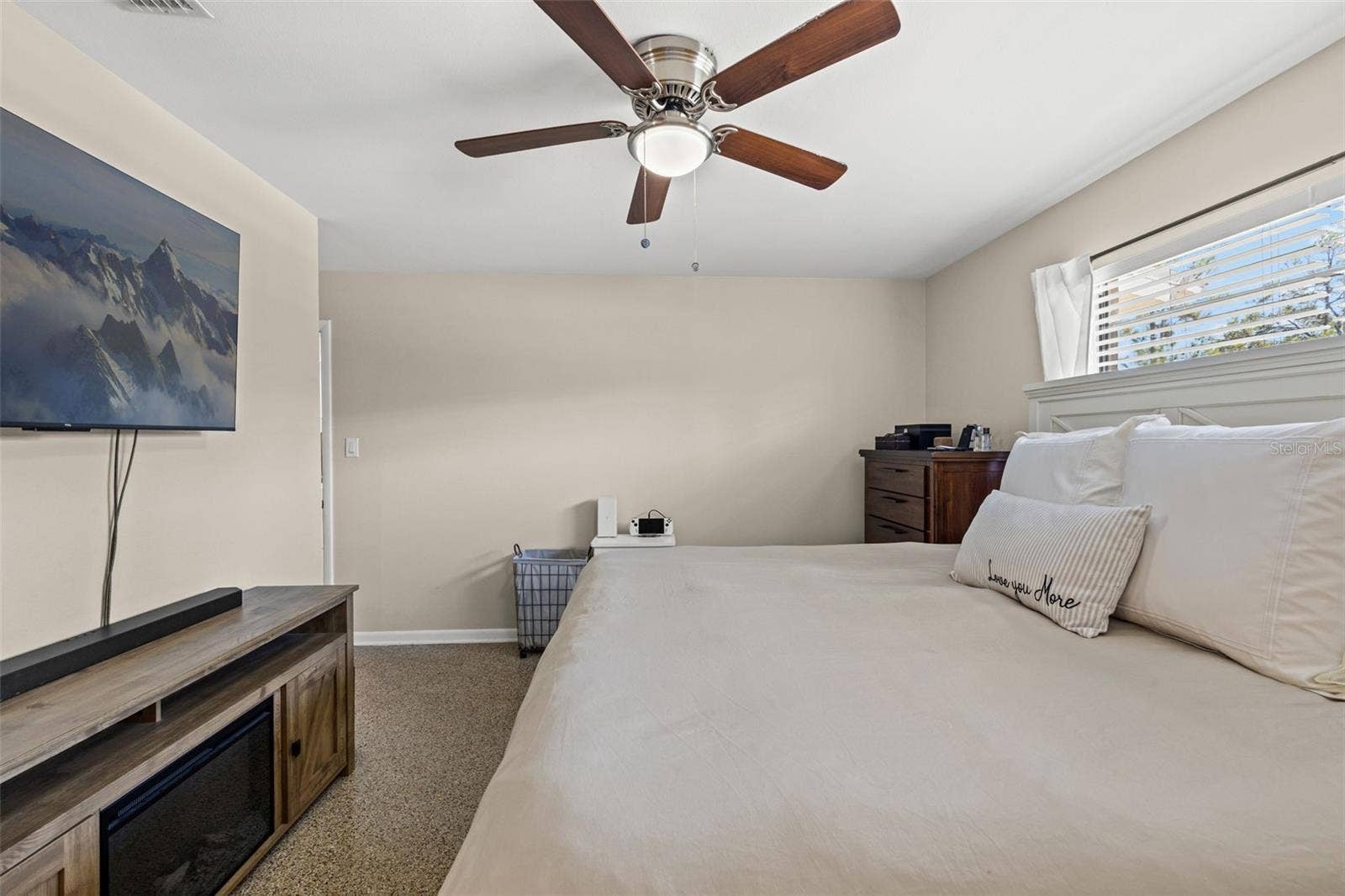 4601 W HAWTHORNE ROAD, Tampa, FL 33611 4601 W HAWTHORNE ROAD, Tampa, FL 33611