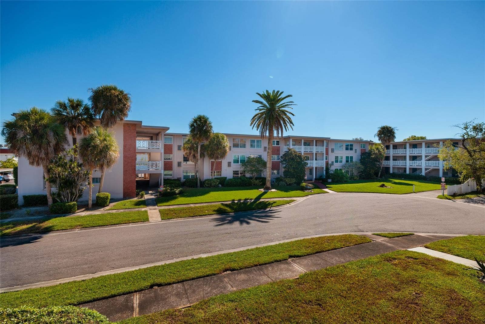 3125 36TH STREET N, #201, St Petersburg, FL 33713