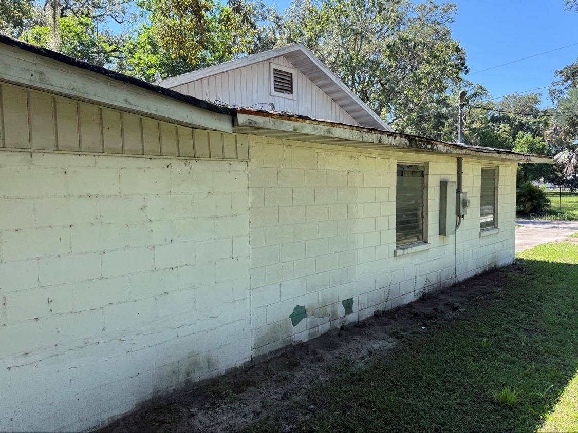 10109 N JASMINE AVENUE, Tampa, FL 33612 10109 N JASMINE AVENUE, Tampa, FL 33612
