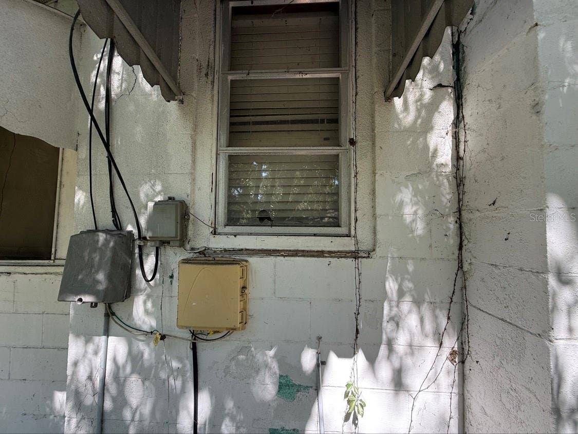 10109 N JASMINE AVENUE, Tampa, FL 33612 10109 N JASMINE AVENUE, Tampa, FL 33612