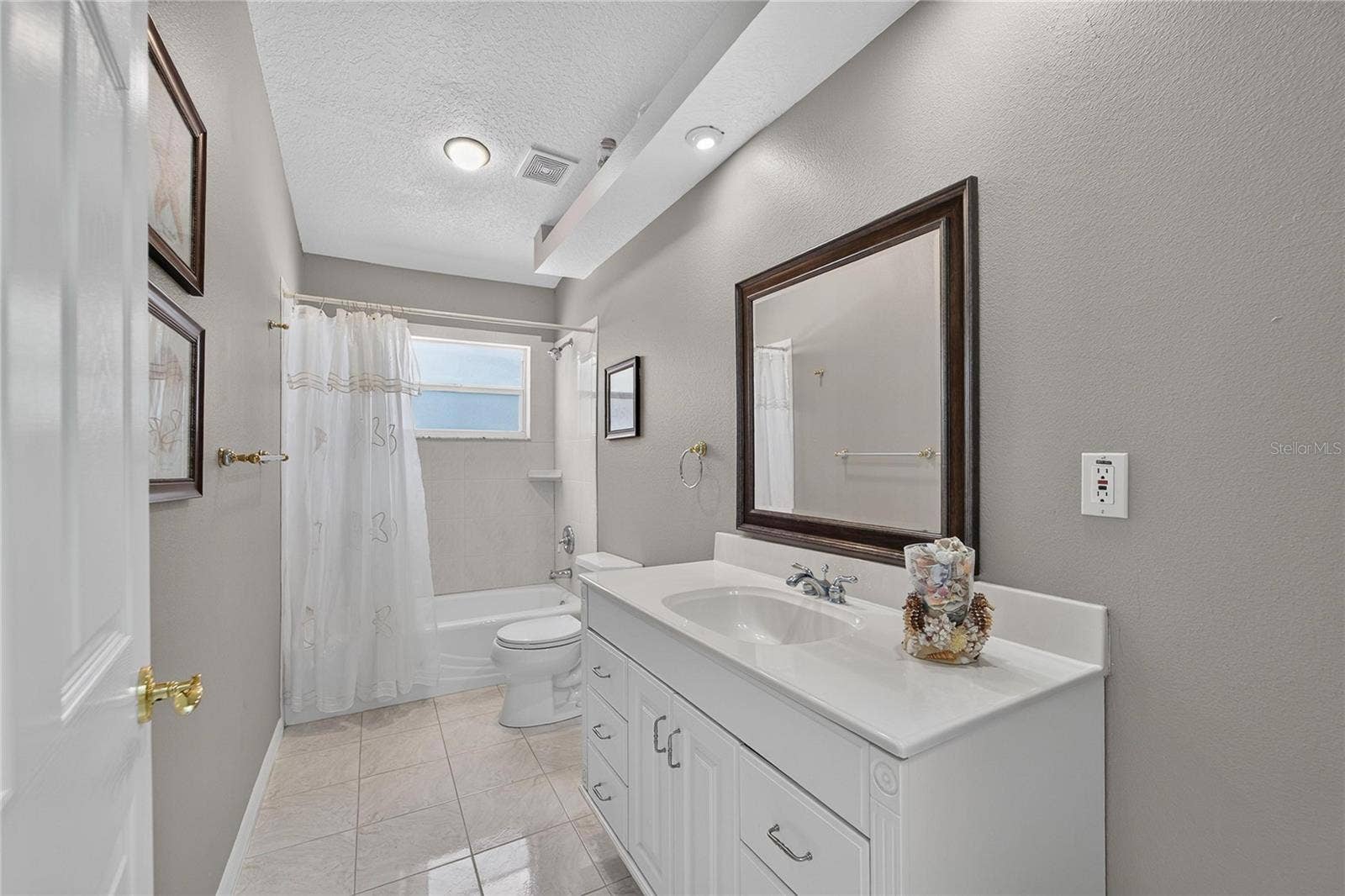 0 OLCOTT DRIVE, Wesley Chapel, FL 33544 Full Guest bath