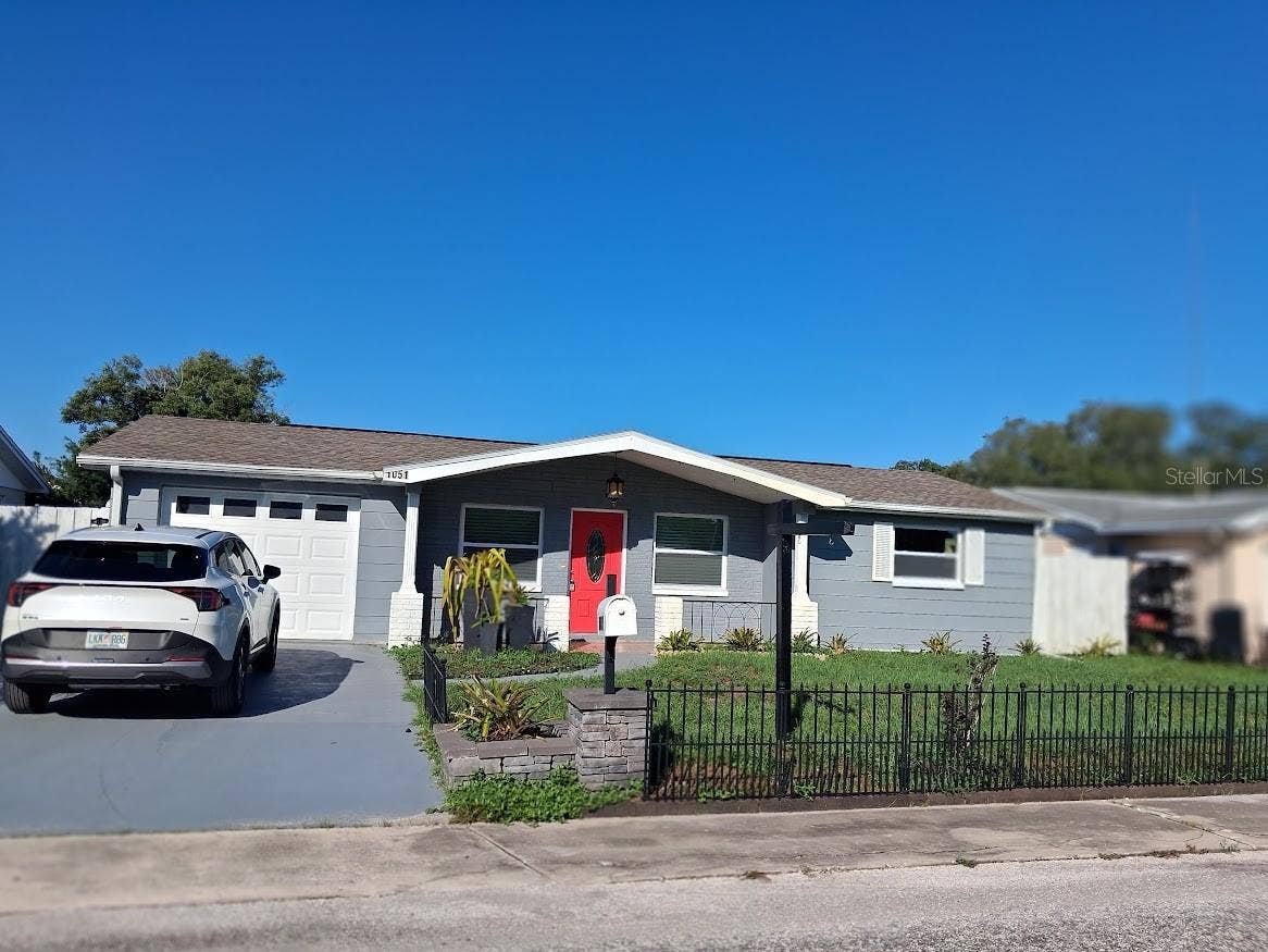 1051 MAYBURY DRIVE, Holiday, FL 34691 1051 MAYBURY DRIVE, Holiday, FL 34691
