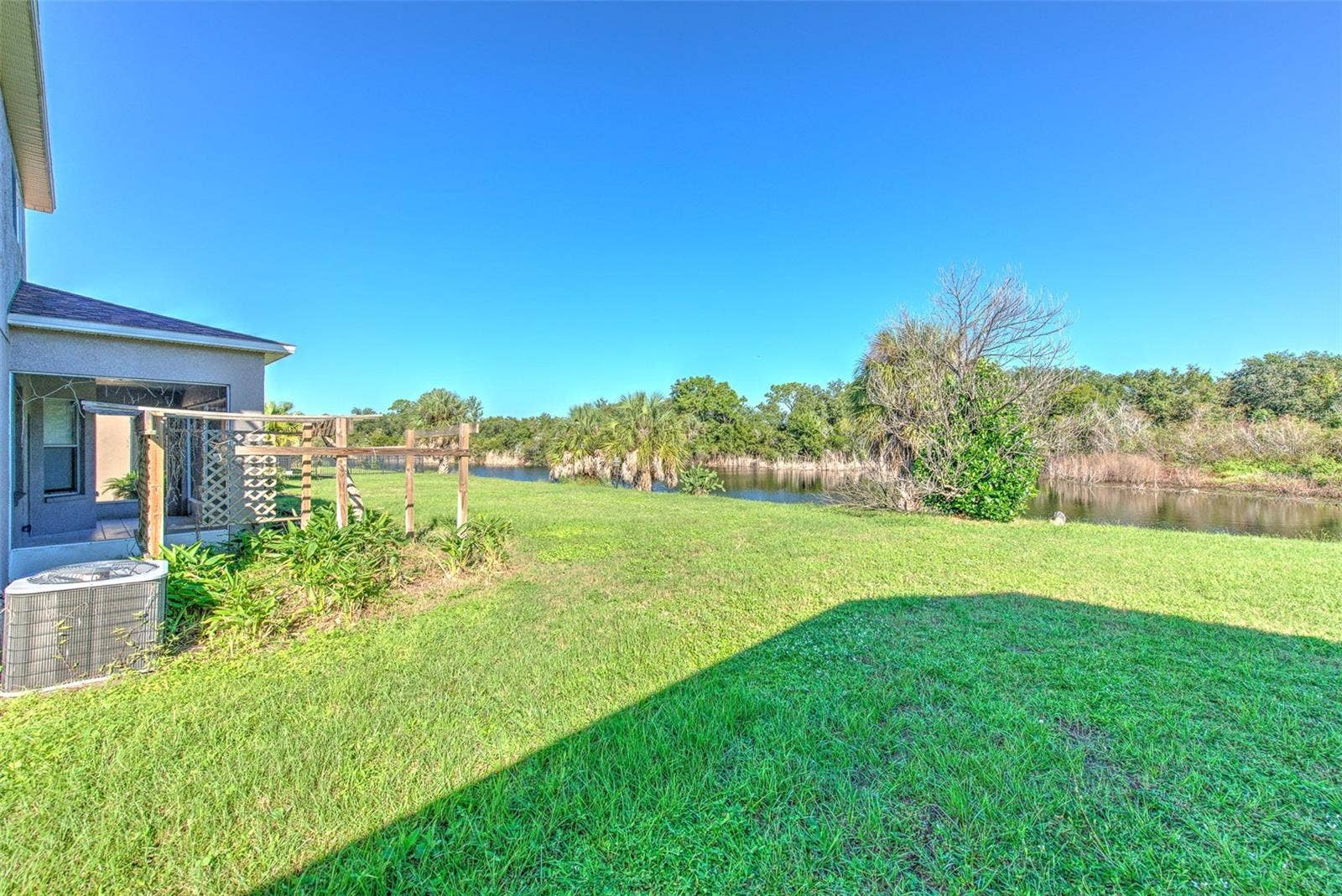 8804 SANDY PLAINS DRIVE, Riverview, FL 33578 8804 SANDY PLAINS DRIVE, Riverview, FL 33578