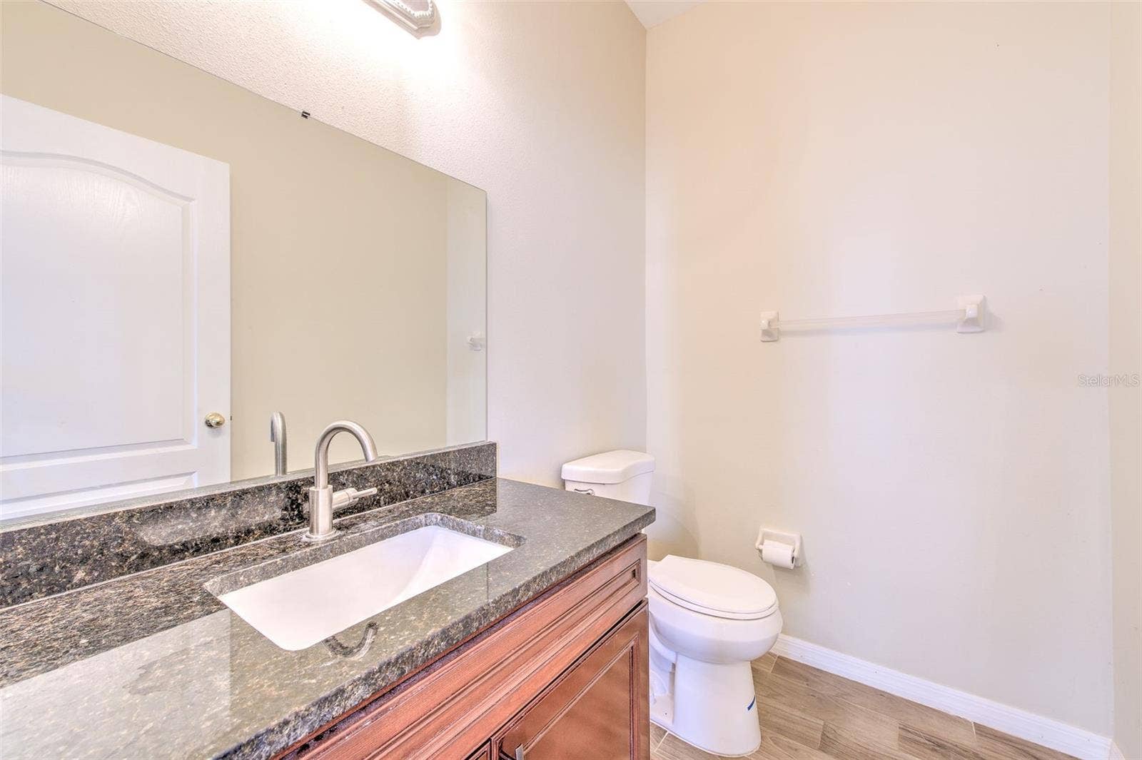 8804 SANDY PLAINS DRIVE, Riverview, FL 33578 8804 SANDY PLAINS DRIVE, Riverview, FL 33578