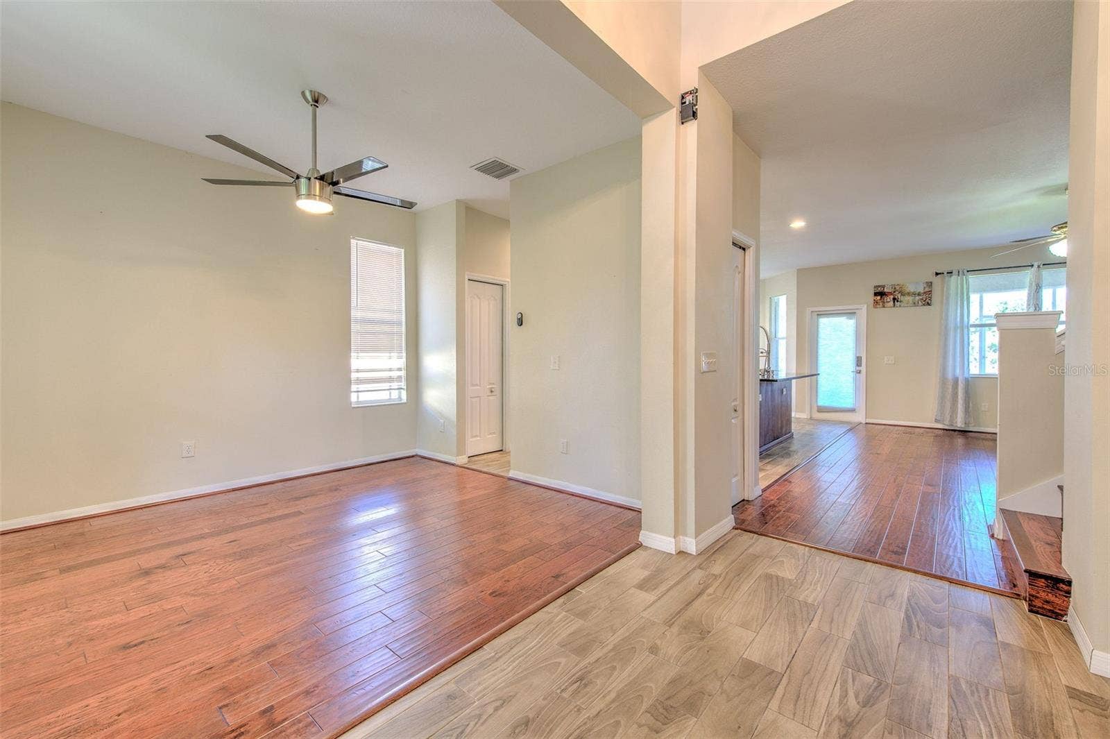 8804 SANDY PLAINS DRIVE, Riverview, FL 33578 8804 SANDY PLAINS DRIVE, Riverview, FL 33578