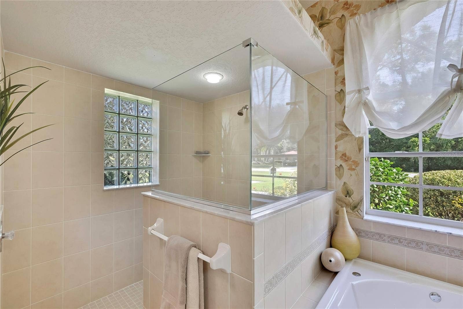 75 W CYPRESS BOULEVARD, Homosassa, FL 34446 75 W CYPRESS BOULEVARD, Homosassa, FL 34446
