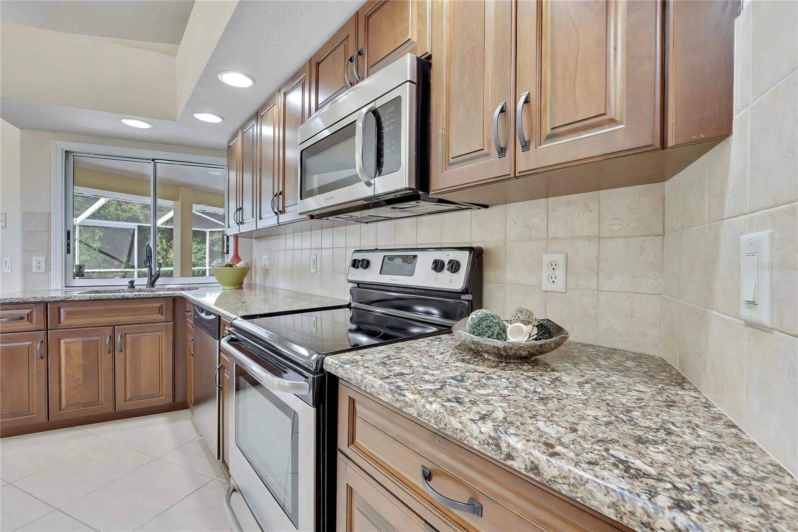 75 W CYPRESS BOULEVARD, Homosassa, FL 34446 75 W CYPRESS BOULEVARD, Homosassa, FL 34446