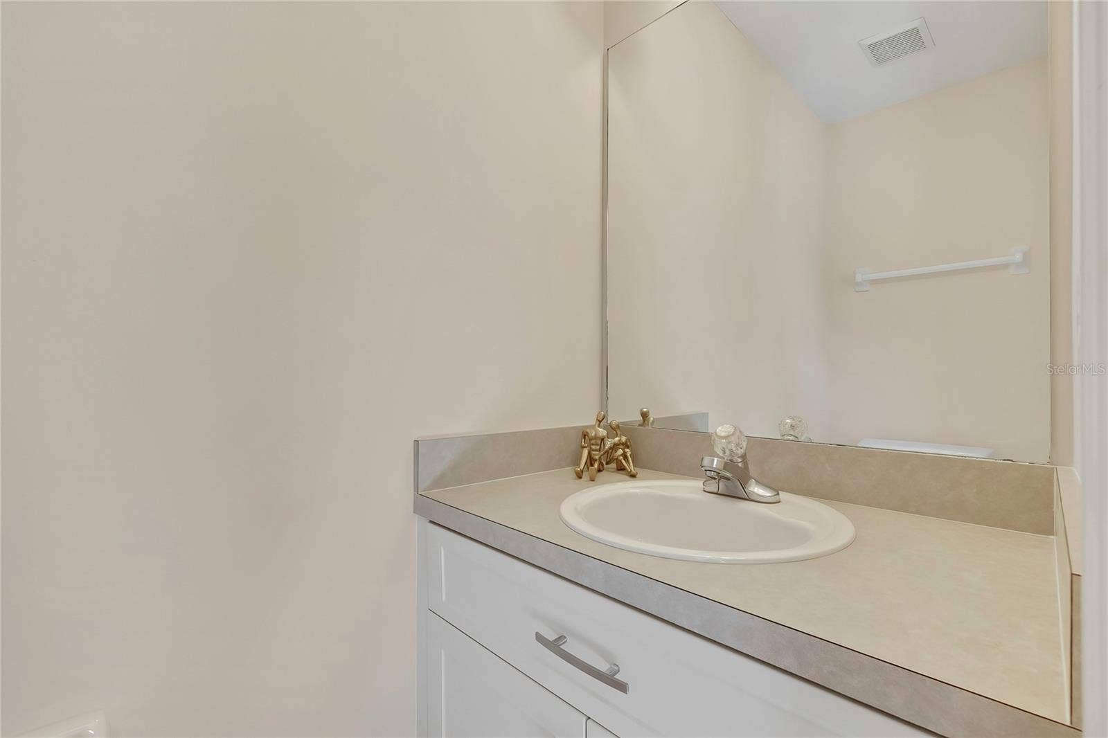 75 W CYPRESS BOULEVARD, Homosassa, FL 34446 75 W CYPRESS BOULEVARD, Homosassa, FL 34446