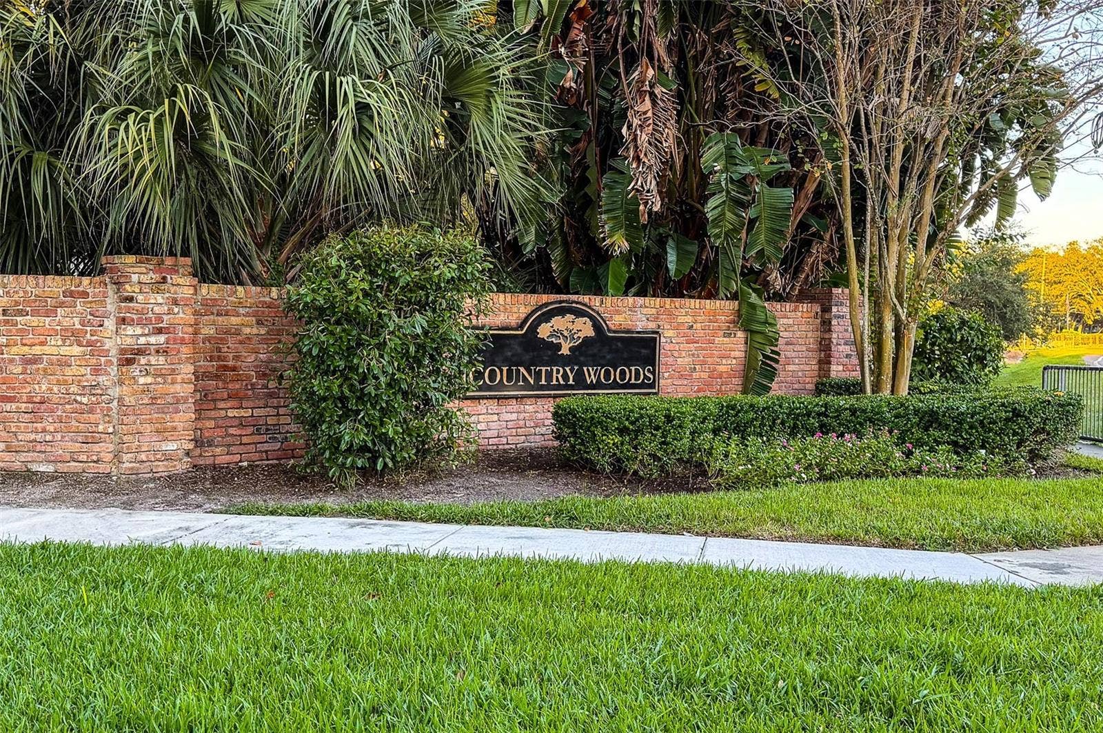 2665 BEAGLE PATH WAY, Palm Harbor, FL 34683 2665 BEAGLE PATH WAY, Palm Harbor, FL 34683