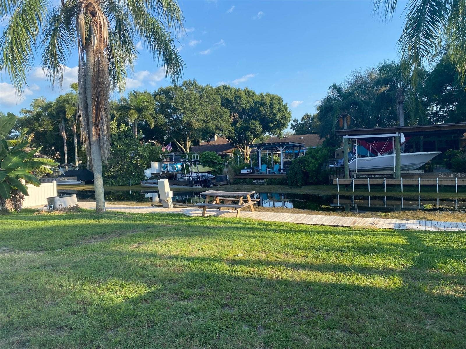 52 CYPRESS DRIVE, Palm Harbor, FL 34684 52 CYPRESS DRIVE, Palm Harbor, FL 34684