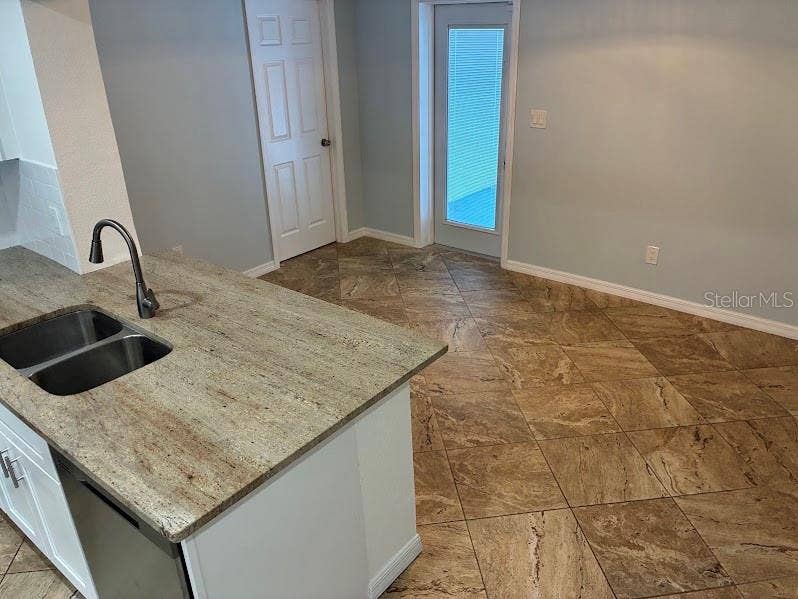 52 CYPRESS DRIVE, Palm Harbor, FL 34684 52 CYPRESS DRIVE, Palm Harbor, FL 34684