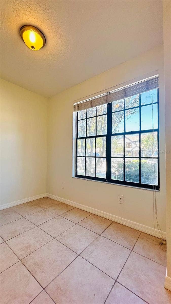 16634 BRIGADOON DRIVE, Tampa, FL 33618 16634 BRIGADOON DRIVE, Tampa, FL 33618
