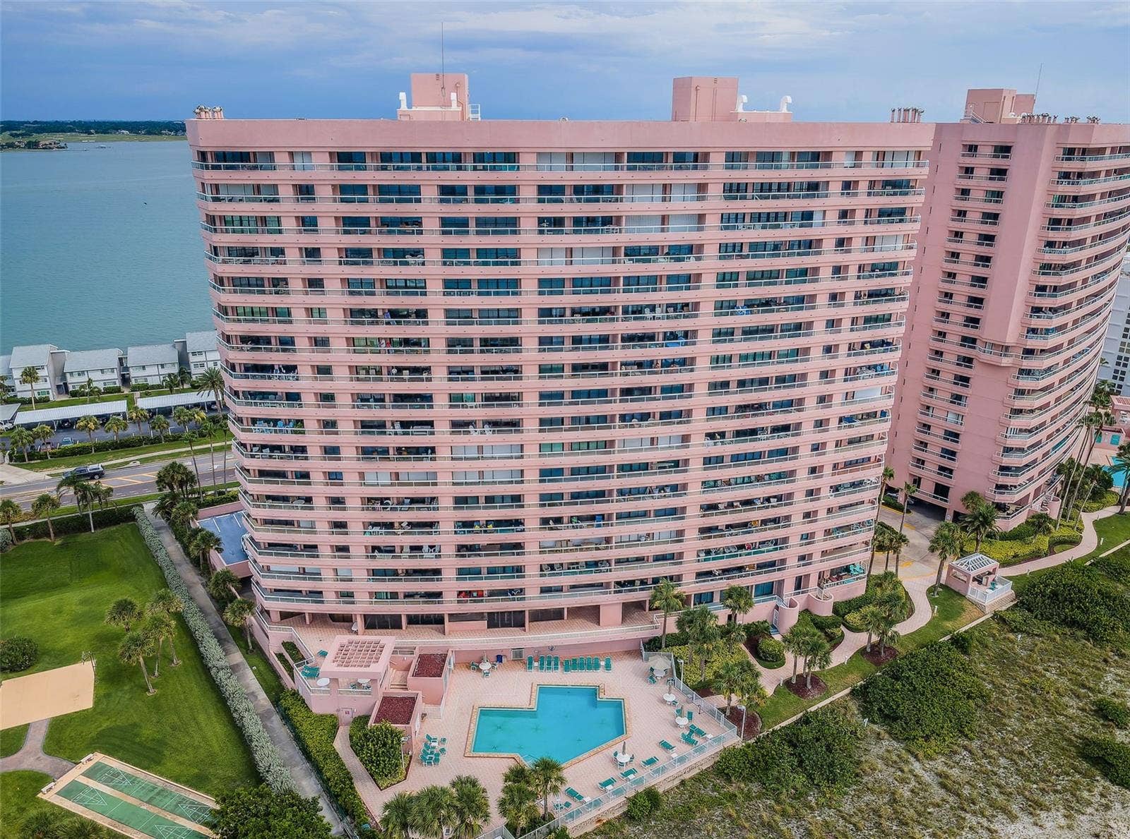 1310 GULF BOULEVARD, #14E, Clearwater, FL 33767