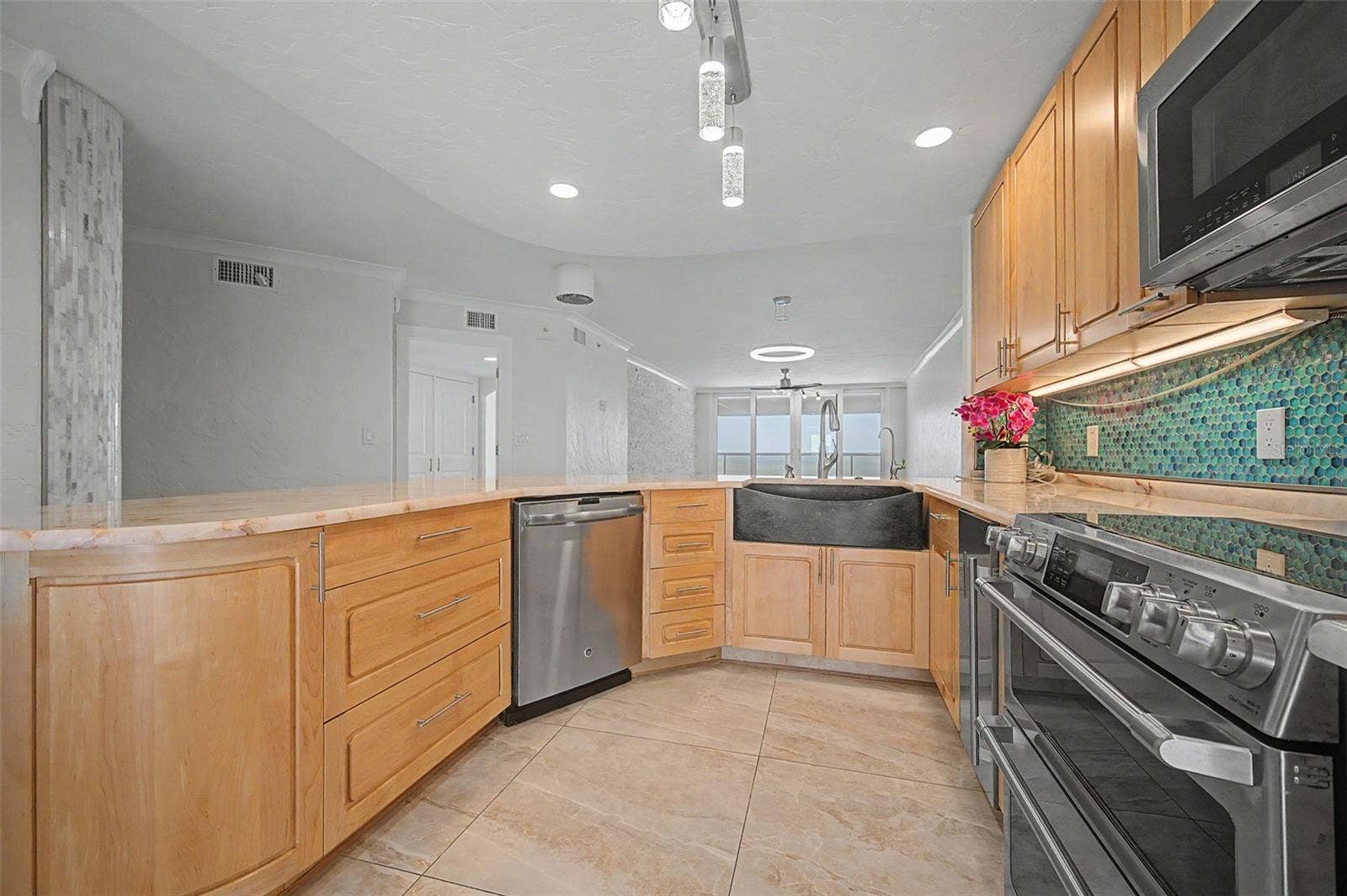 1310 GULF BOULEVARD, #14E, Clearwater, FL 33767