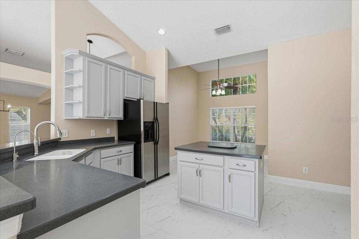 8211 CANYON CREEK WAY, Tampa, FL 33647 8211 CANYON CREEK WAY, Tampa, FL 33647