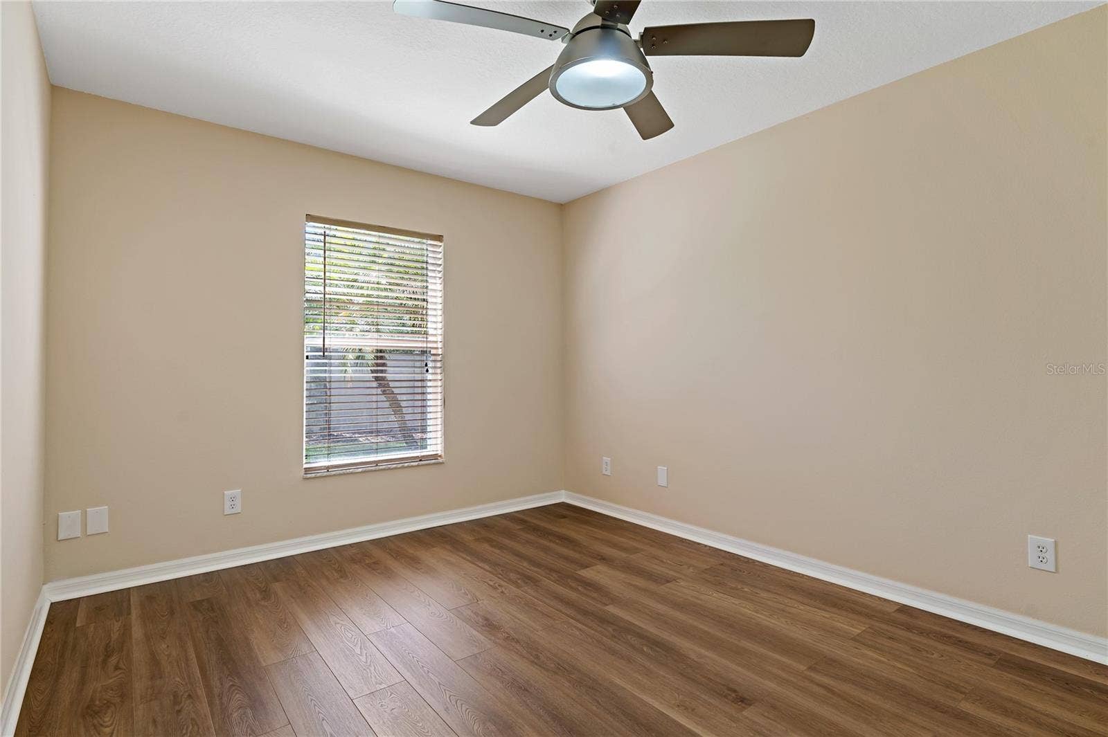 8211 CANYON CREEK WAY, Tampa, FL 33647 8211 CANYON CREEK WAY, Tampa, FL 33647