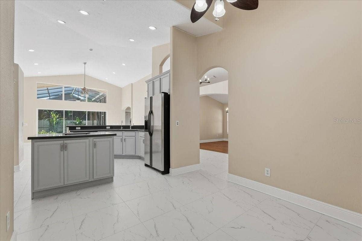 8211 CANYON CREEK WAY, Tampa, FL 33647 8211 CANYON CREEK WAY, Tampa, FL 33647