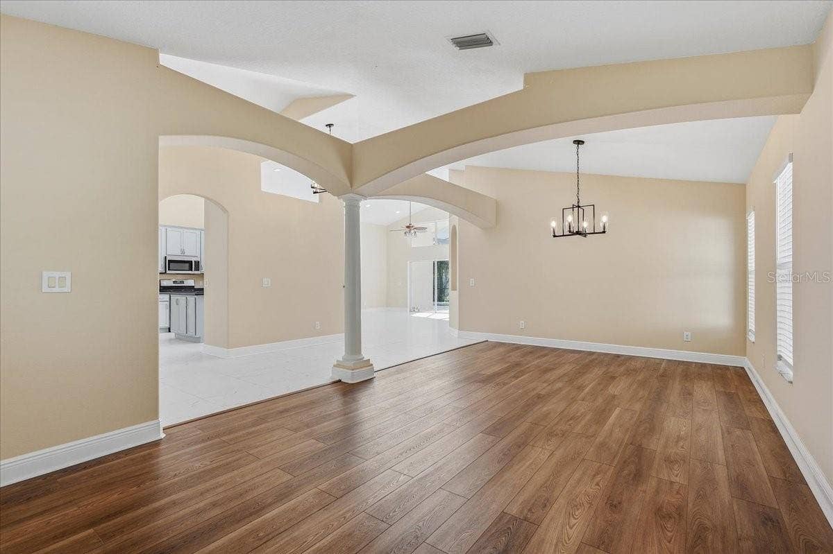 8211 CANYON CREEK WAY, Tampa, FL 33647 8211 CANYON CREEK WAY, Tampa, FL 33647