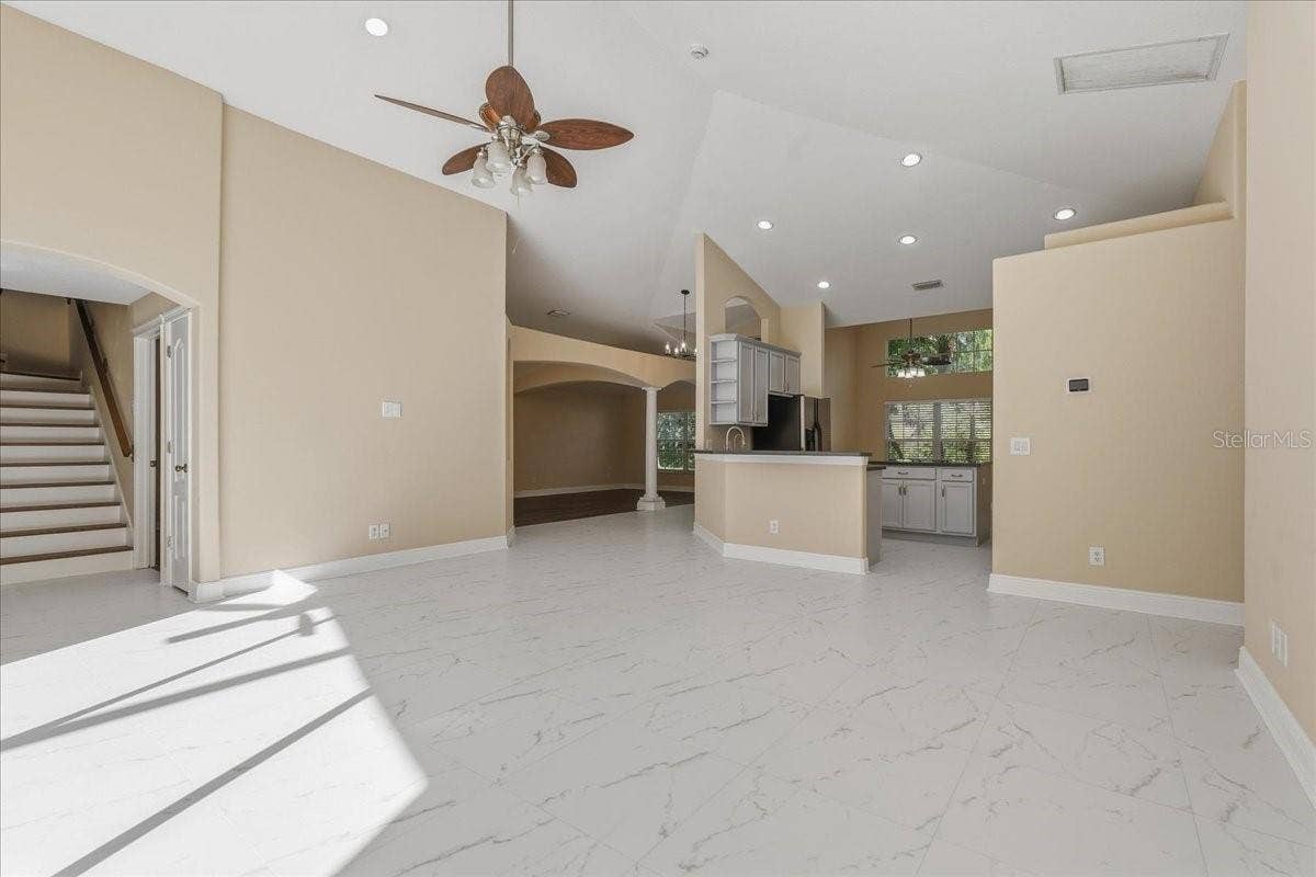 8211 CANYON CREEK WAY, Tampa, FL 33647 8211 CANYON CREEK WAY, Tampa, FL 33647