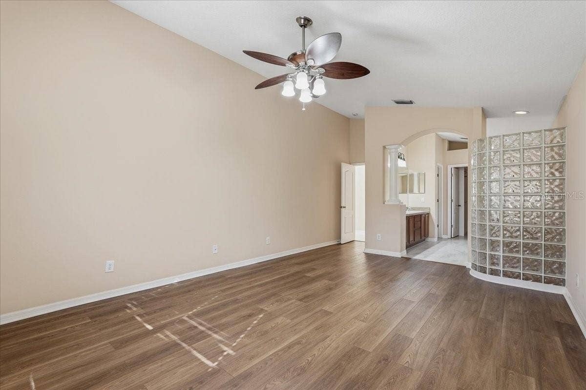 8211 CANYON CREEK WAY, Tampa, FL 33647 8211 CANYON CREEK WAY, Tampa, FL 33647