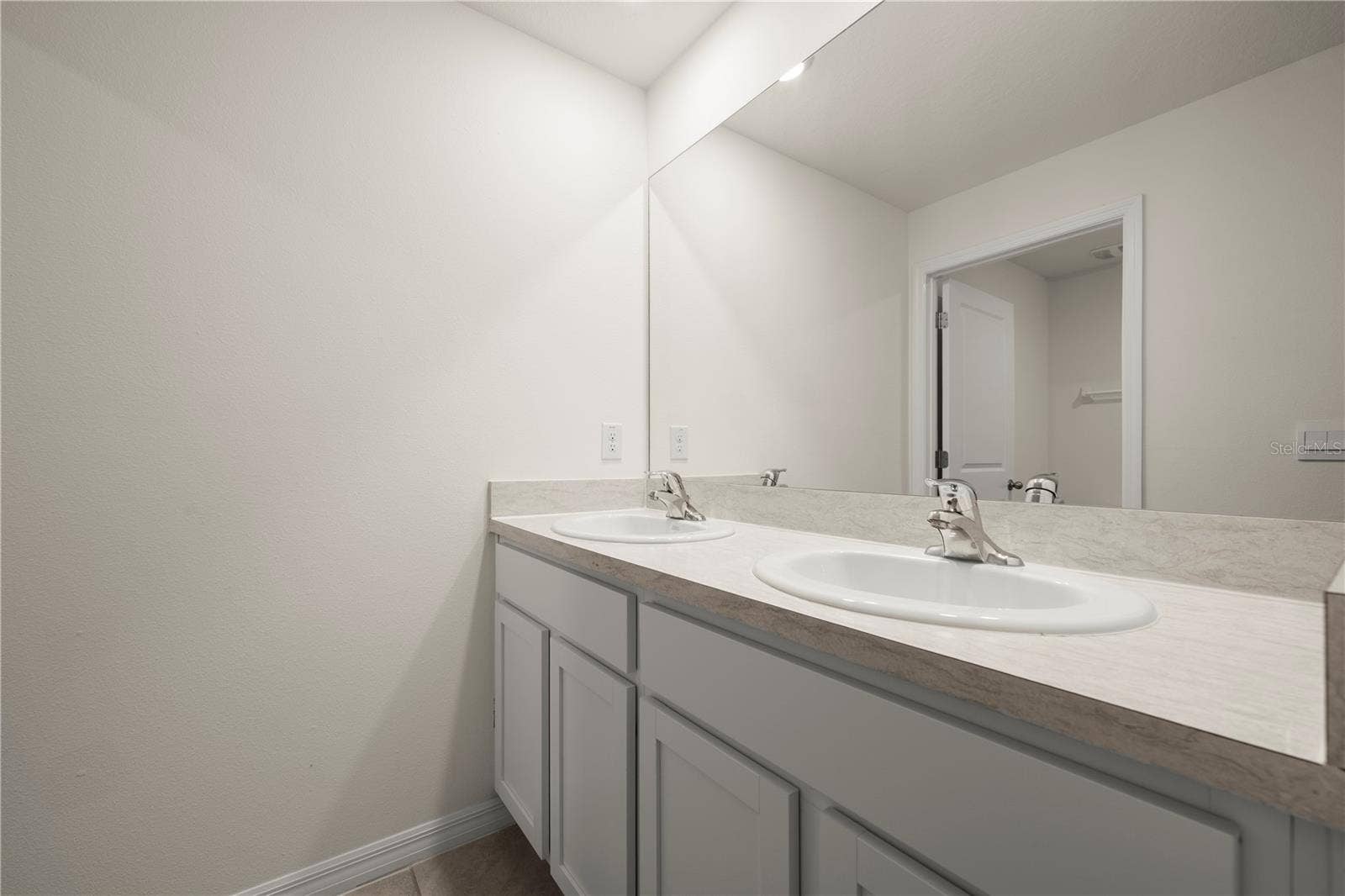 16762 SUNBURST LAKE STREET, Wimauma, FL 33598 16762 SUNBURST LAKE STREET, Wimauma, FL 33598