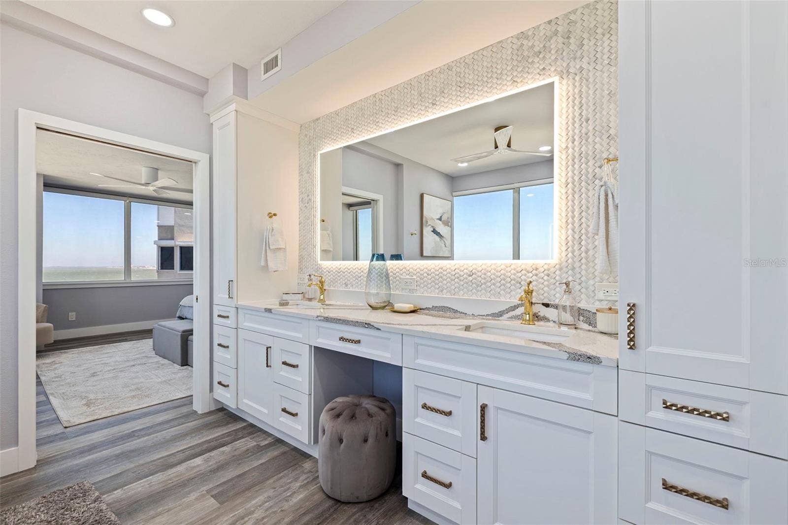 1600 GULF BOULEVARD, #1112, Clearwater, FL 33767 1600 GULF BOULEVARD, #1112, Clearwater, FL 33767