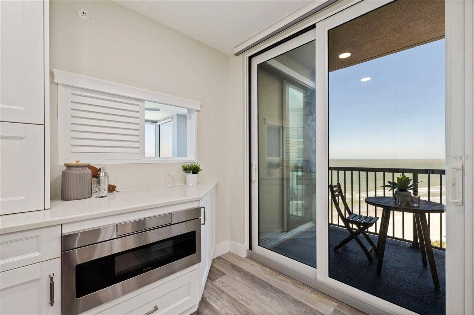 1600 GULF BOULEVARD, #1112, Clearwater, FL 33767 1600 GULF BOULEVARD, #1112, Clearwater, FL 33767