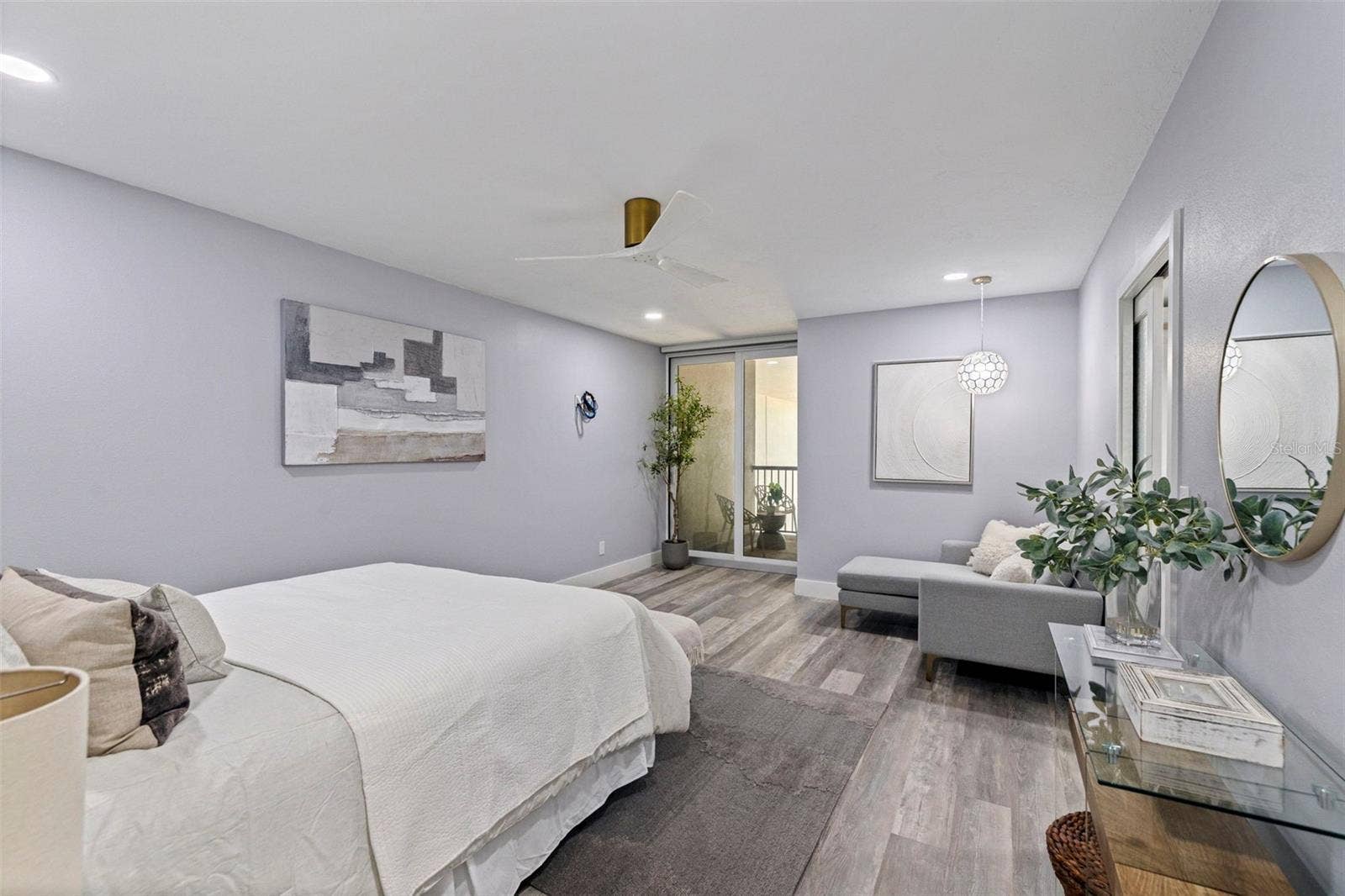1600 GULF BOULEVARD, #1112, Clearwater, FL 33767 1600 GULF BOULEVARD, #1112, Clearwater, FL 33767