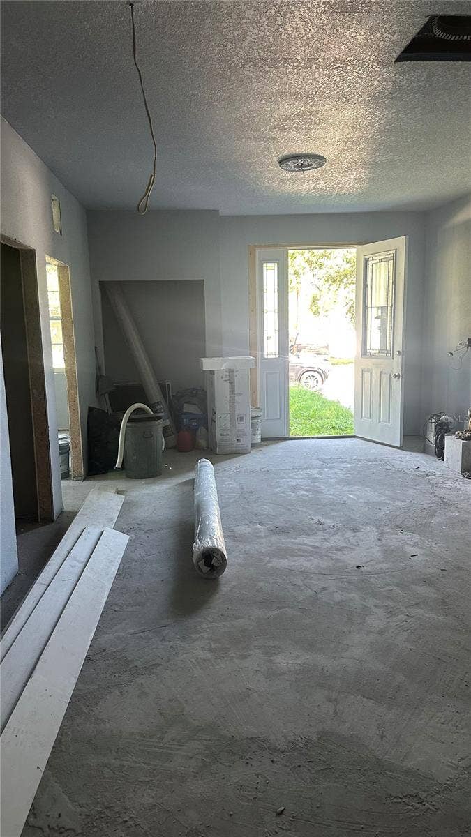 3605 E CARACAS STREET, Tampa, FL 33610