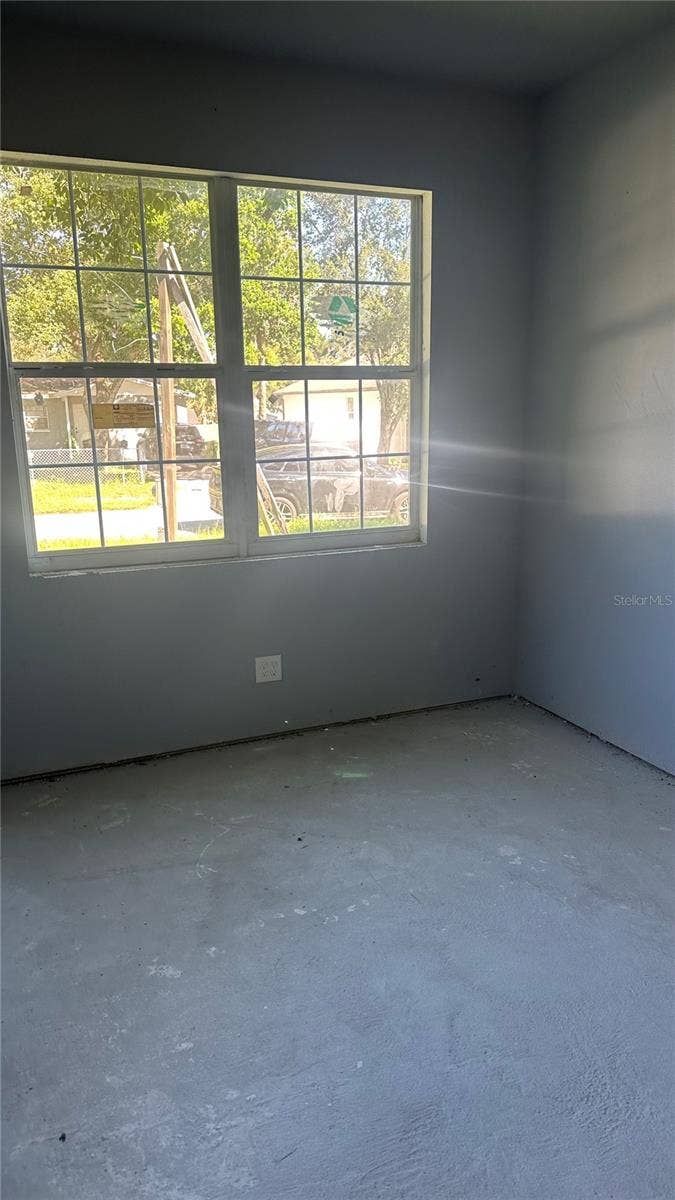 3605 E CARACAS STREET, Tampa, FL 33610