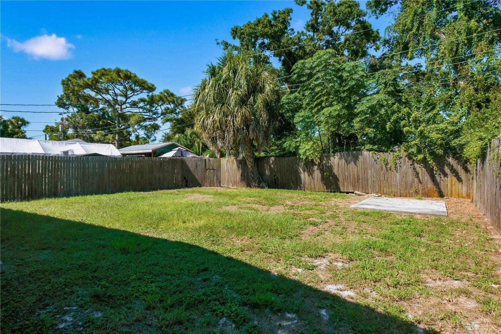 Spacious backyard