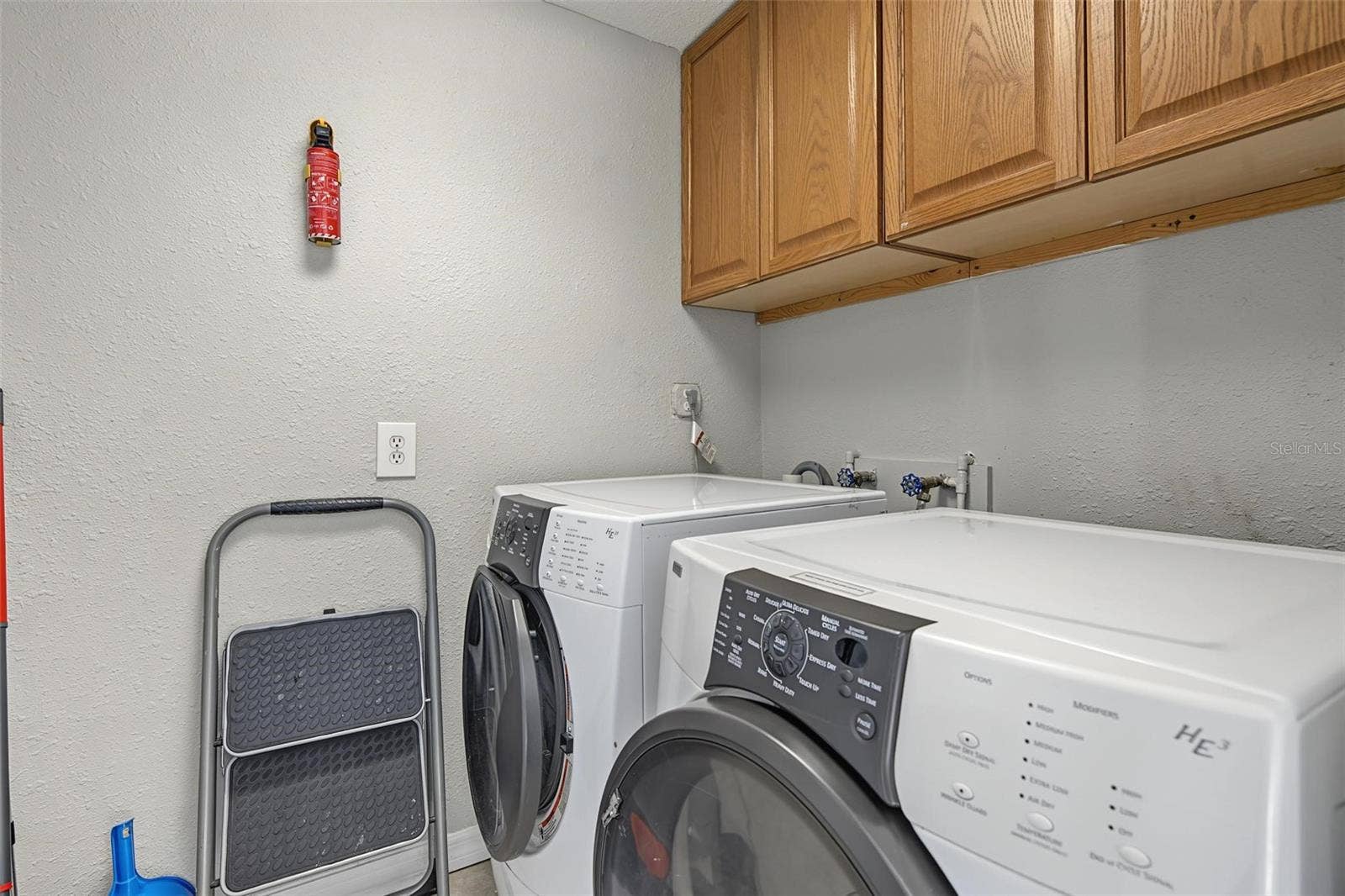 4317 S HALE AVENUE, Tampa, FL 33611 4317 S HALE AVENUE, Tampa, FL 33611