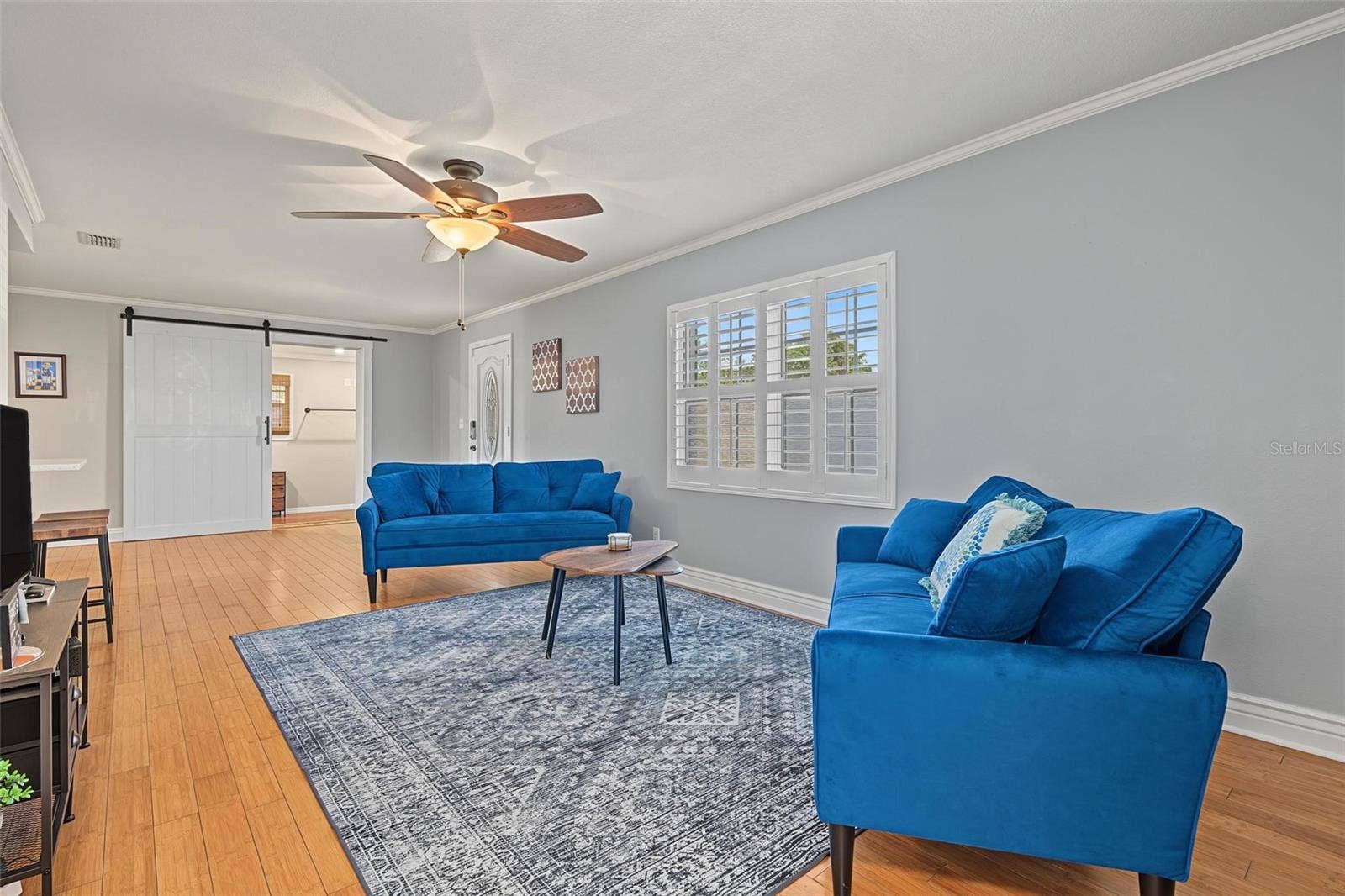 4317 S HALE AVENUE, Tampa, FL 33611 4317 S HALE AVENUE, Tampa, FL 33611