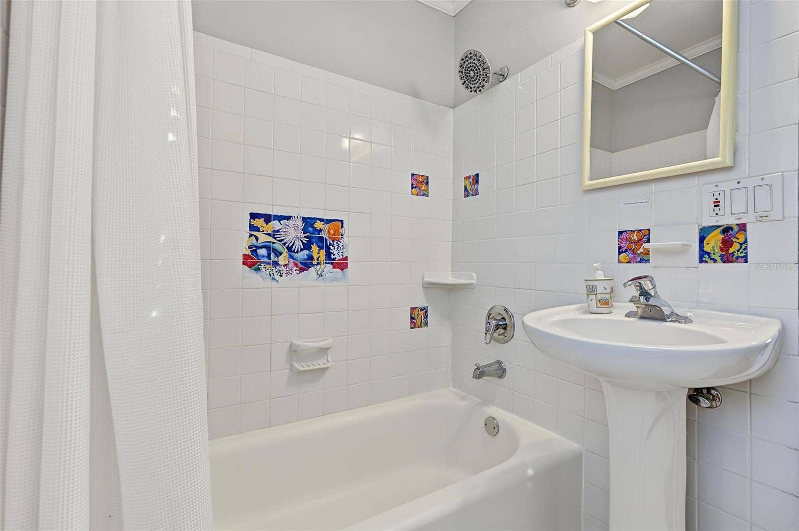 4317 S HALE AVENUE, Tampa, FL 33611 4317 S HALE AVENUE, Tampa, FL 33611