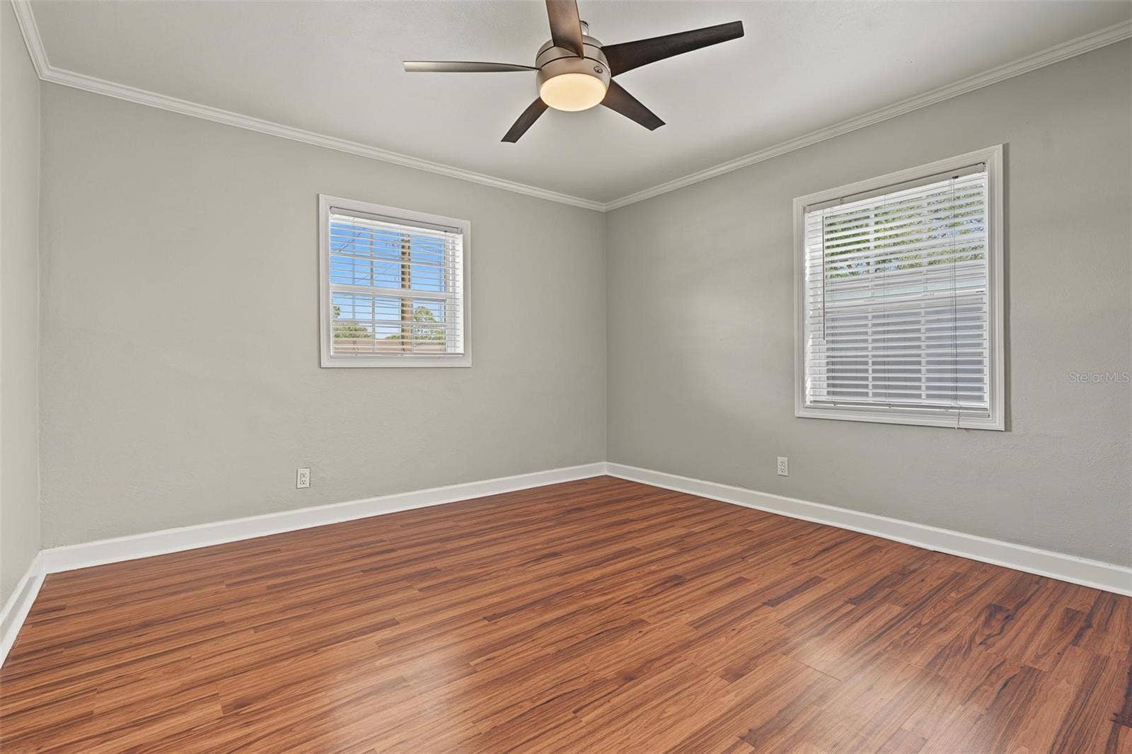 4317 S HALE AVENUE, Tampa, FL 33611 4317 S HALE AVENUE, Tampa, FL 33611