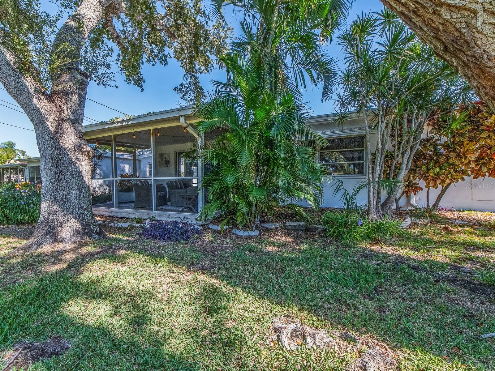 9234 141ST STREET, Seminole, FL 33776 9234 141ST STREET, Seminole, FL 33776