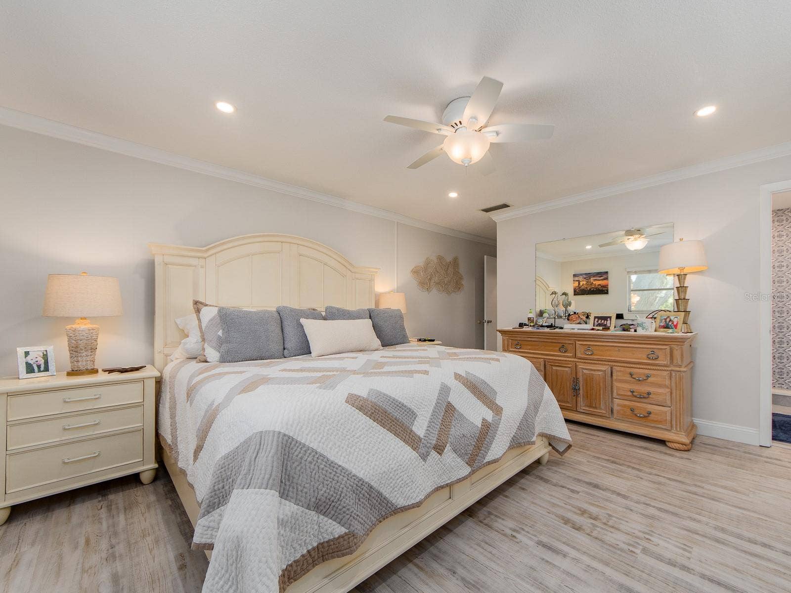 9234 141ST STREET, Seminole, FL 33776 9234 141ST STREET, Seminole, FL 33776