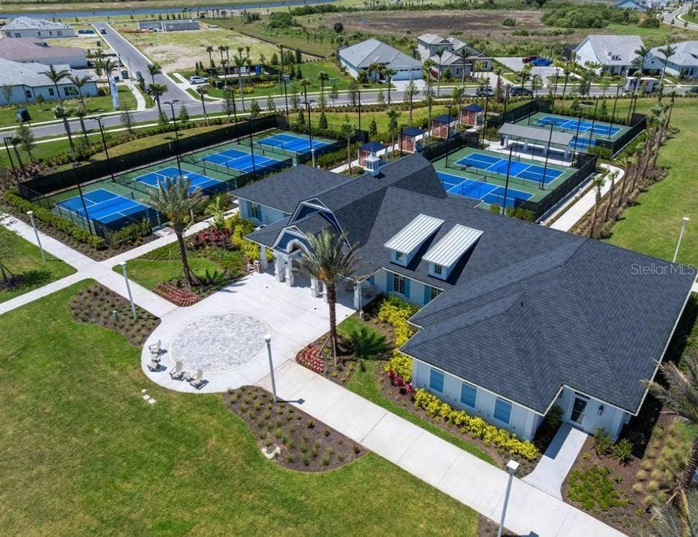 18050 FOXTAIL LOOP, Venice, FL 34293 Community Amenities