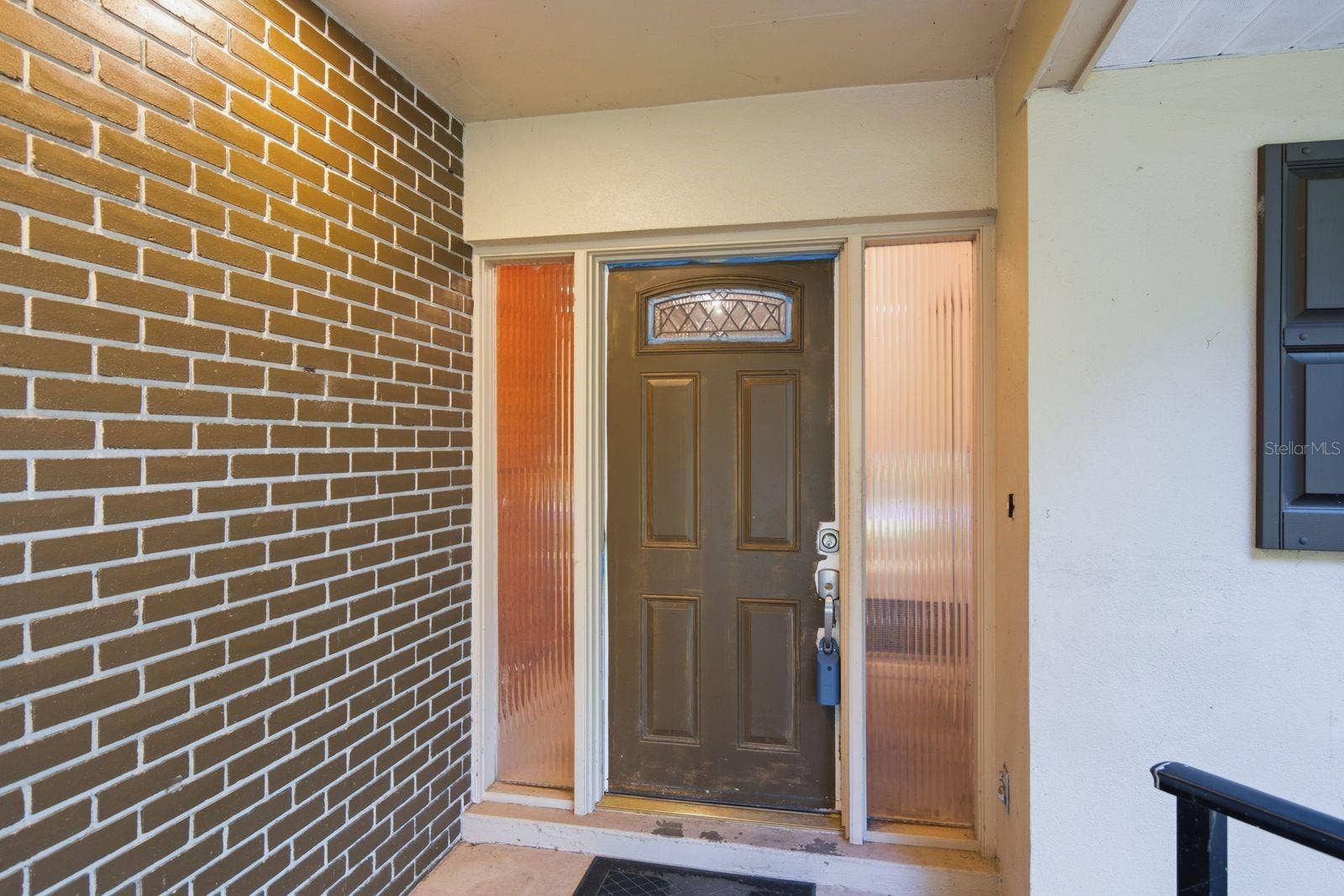 10 BIRDIE LANE, Palm Harbor, FL 34683 10 BIRDIE LANE, Palm Harbor, FL 34683