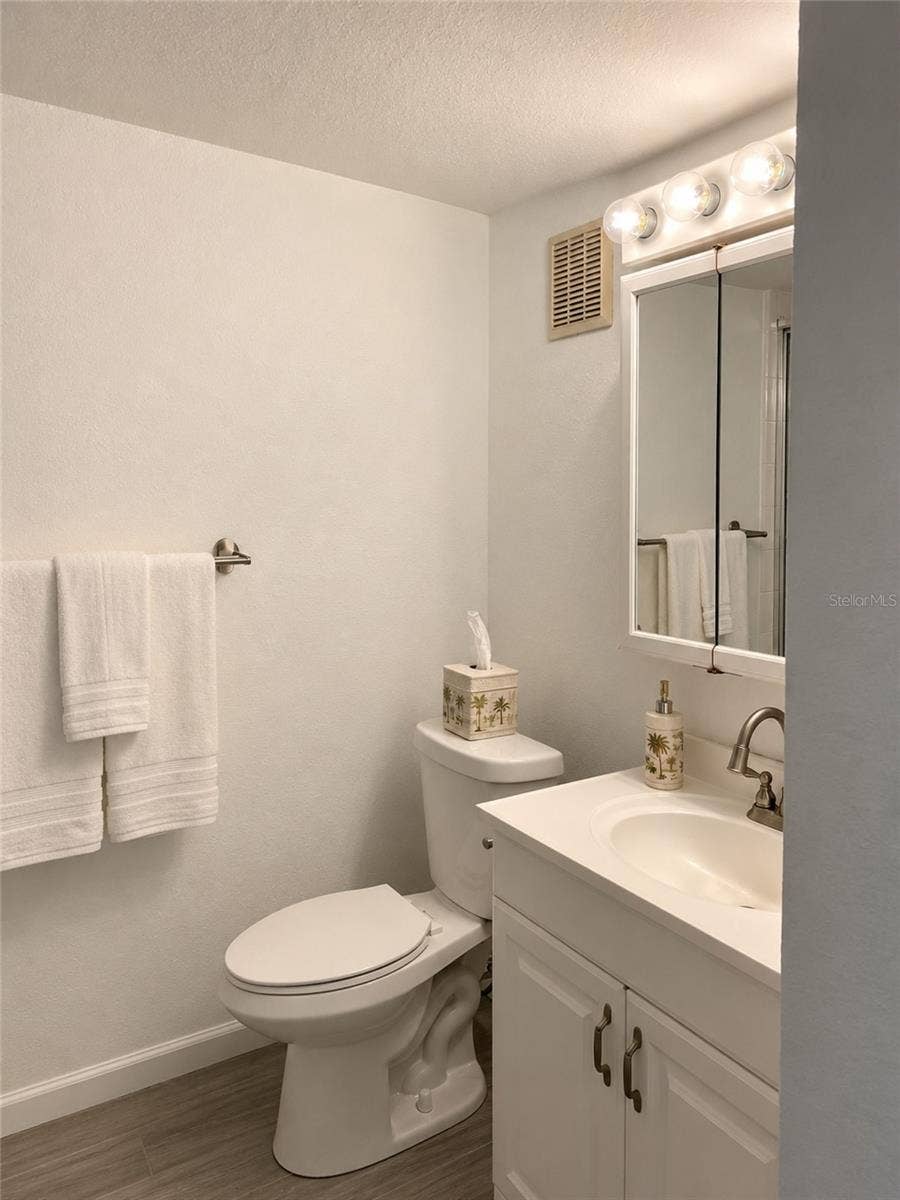 505 66TH AVENUE, #11, St Pete Beach, FL 33706 505 66TH AVENUE, #11, St Pete Beach, FL 33706