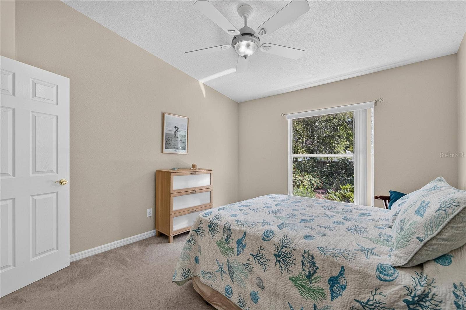 0 LINDENHURST DRIVE, Wesley Chapel, FL 33544 Guest Room has an overhead fan