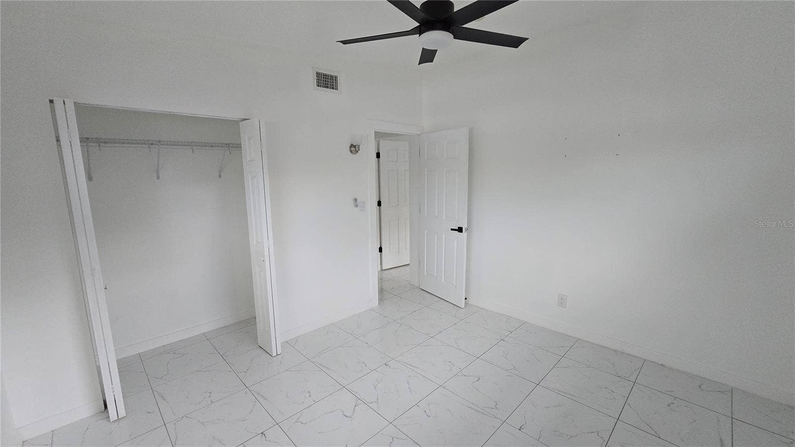 1600 DELAWARE AVENUE NE, St Petersburg, FL 33703