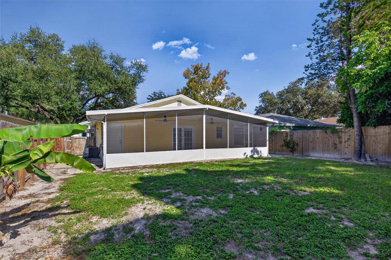 6207 INTERBAY AVENUE, Tampa, FL 33611 6207 INTERBAY AVENUE, Tampa, FL 33611