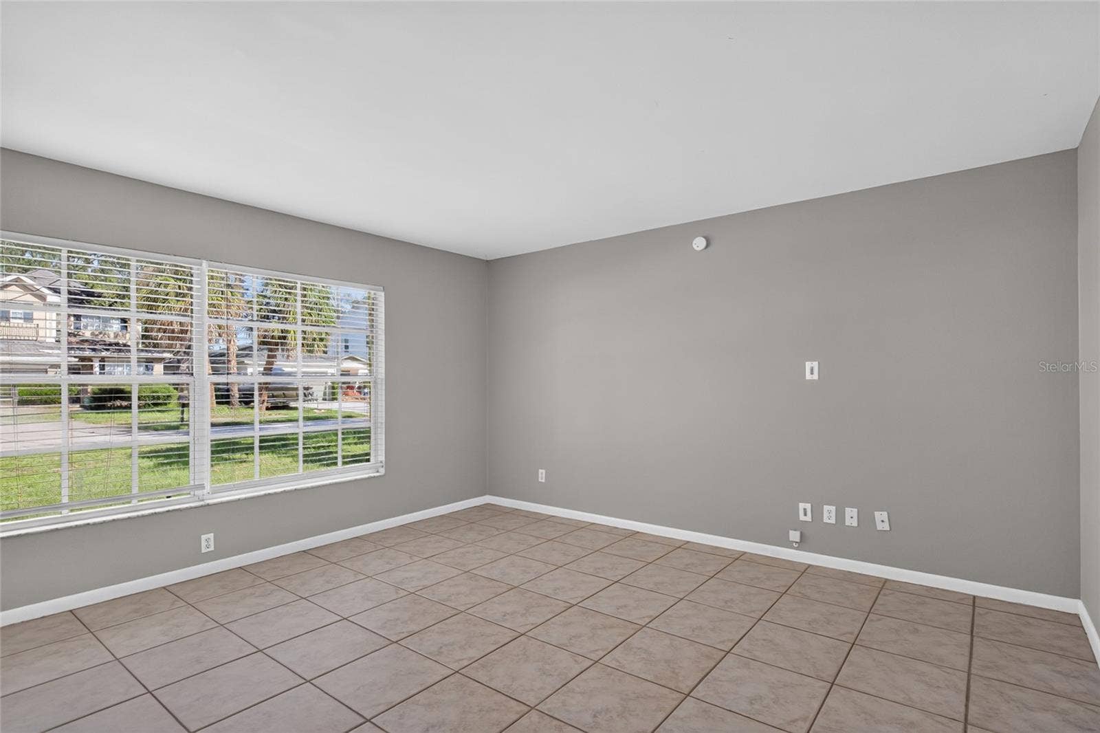 6207 INTERBAY AVENUE, Tampa, FL 33611 6207 INTERBAY AVENUE, Tampa, FL 33611